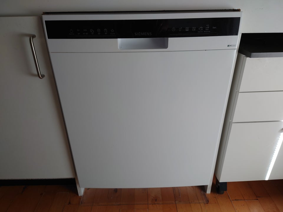 Siemens IQ300, fritstående,