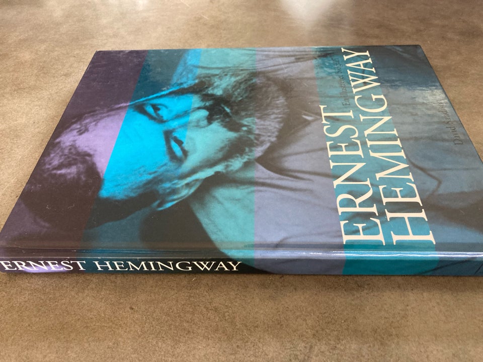 Ernest Hemingway. En illustreret