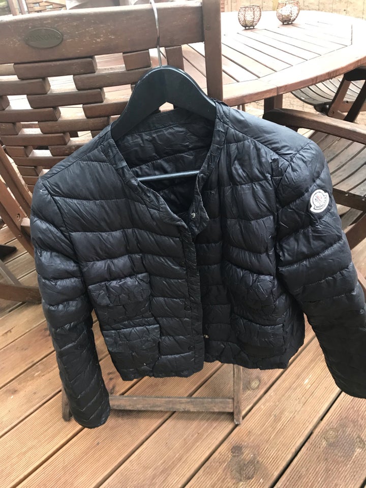 Dynejakke, str. 38, Moncler