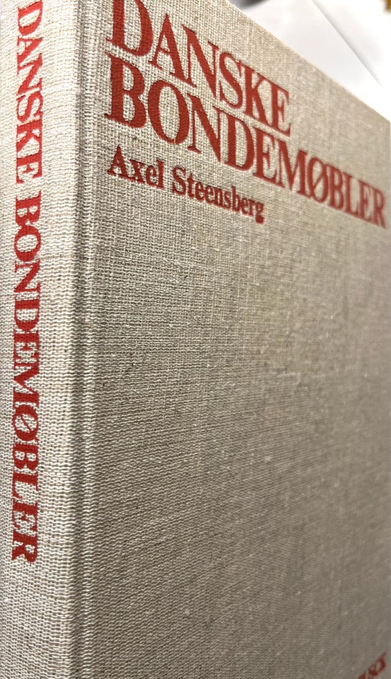 DANSKE BONDEMØBLER, Axel