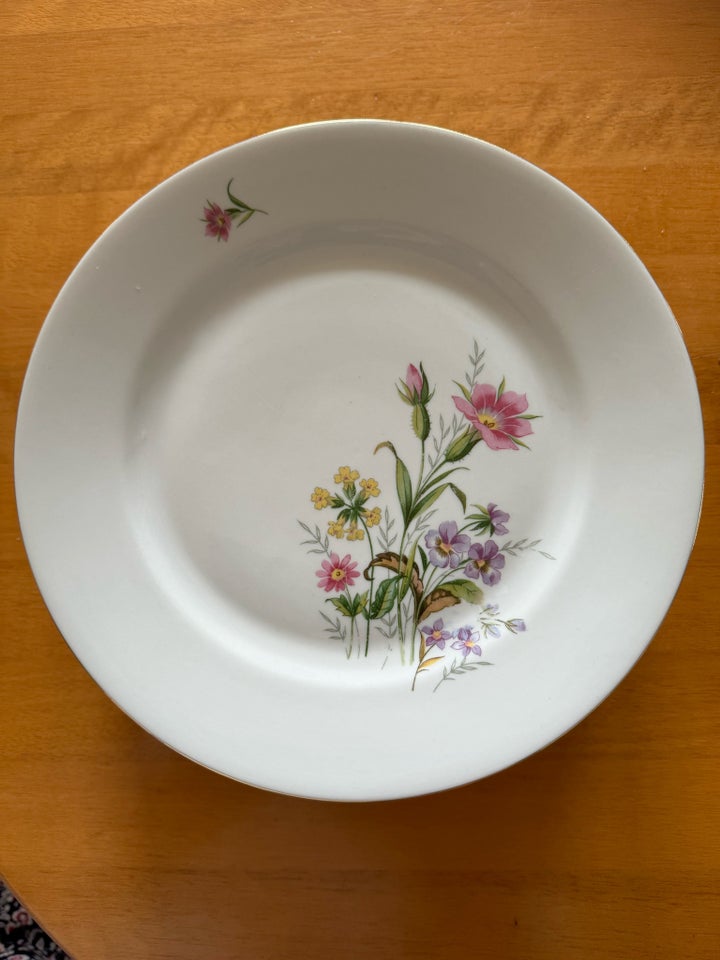 Porcelæn, Frokosttallerkner ,