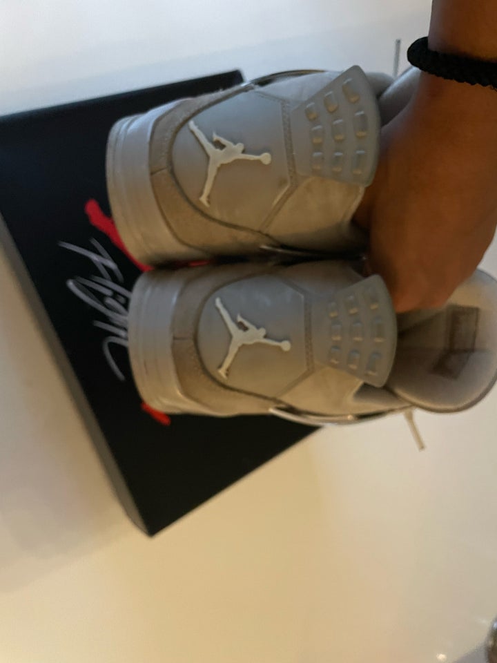 Fritidssko, Air Jordan, str. 42,5