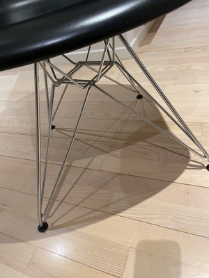 Spisebordsstol Plastic Eames