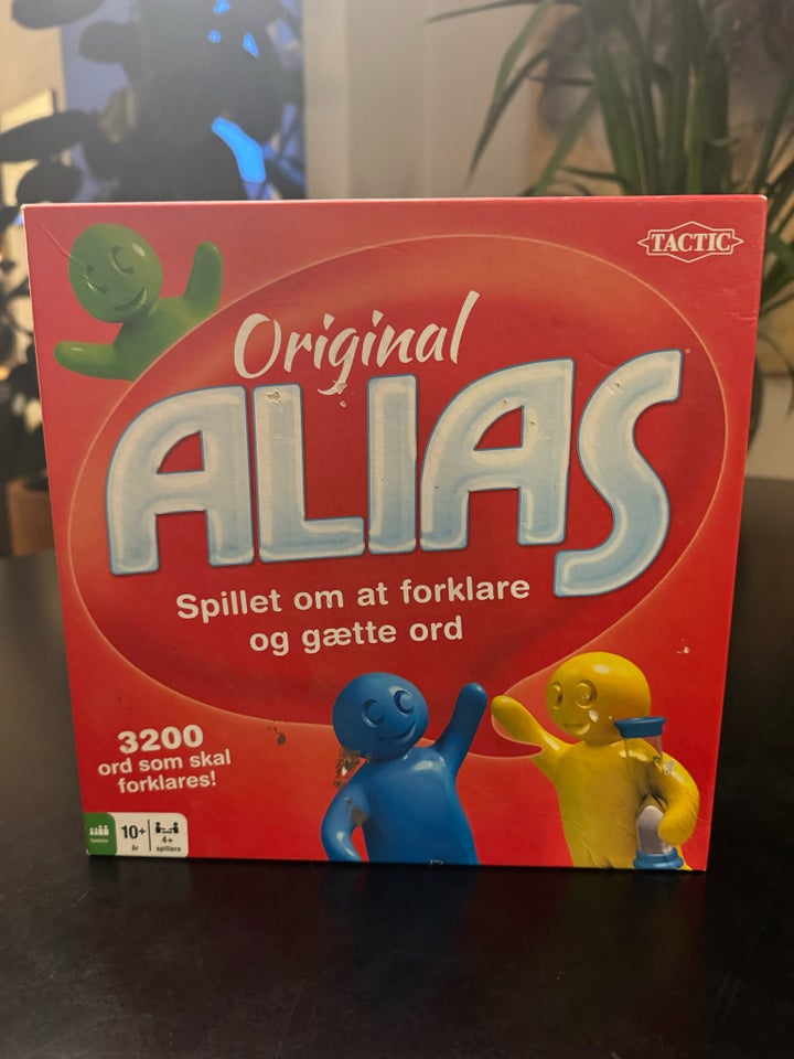 Alias - Aldrig spillet med ,