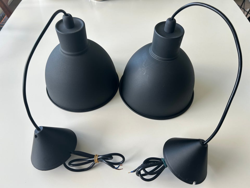 Anden loftslampe, lampe pendel