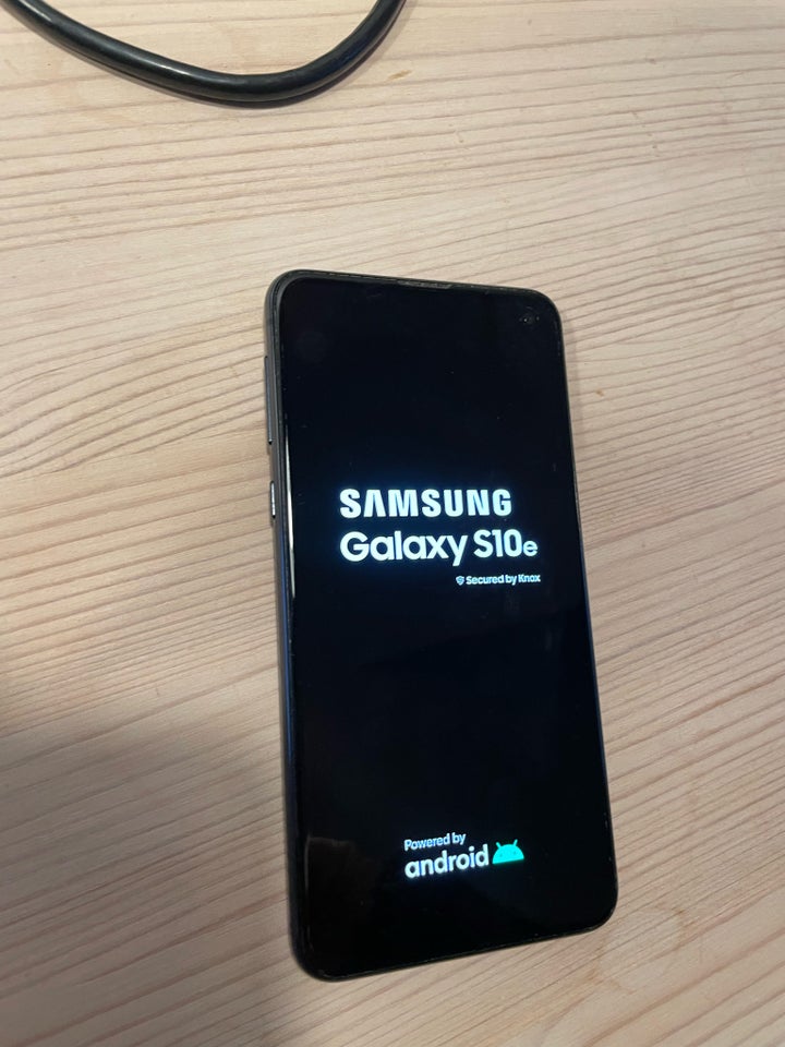 Samsung s10e, 128 GB , God