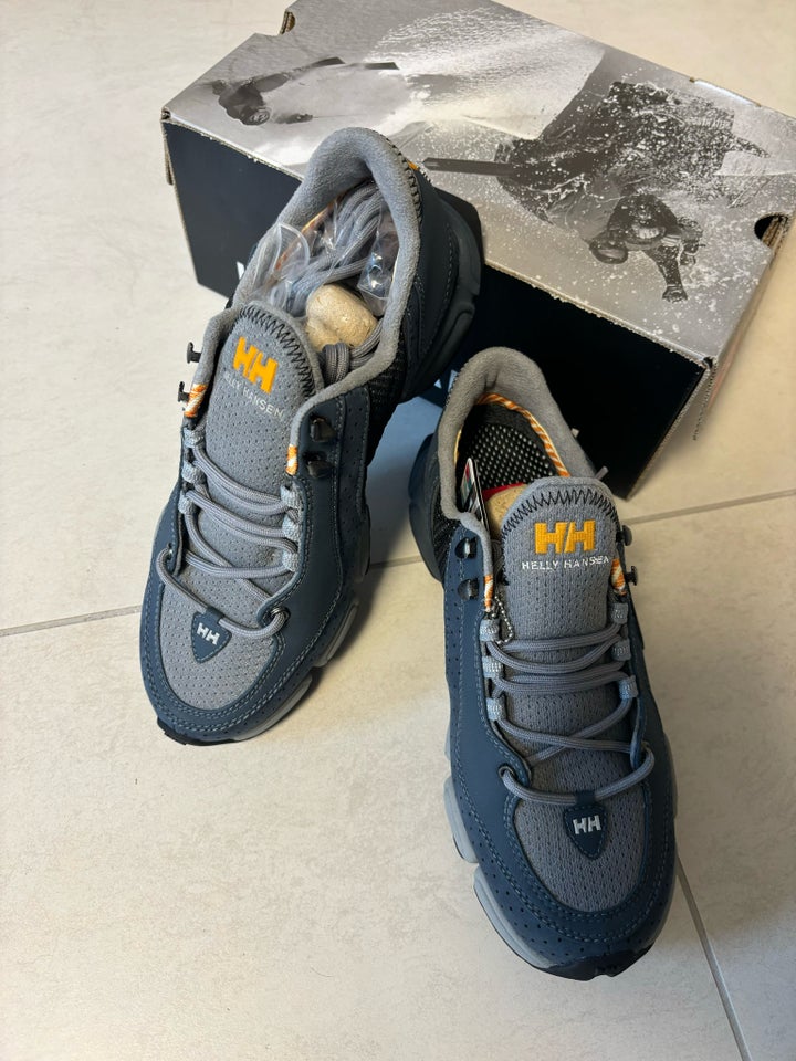 Sneakers, str. 37,5, Helly Hansen