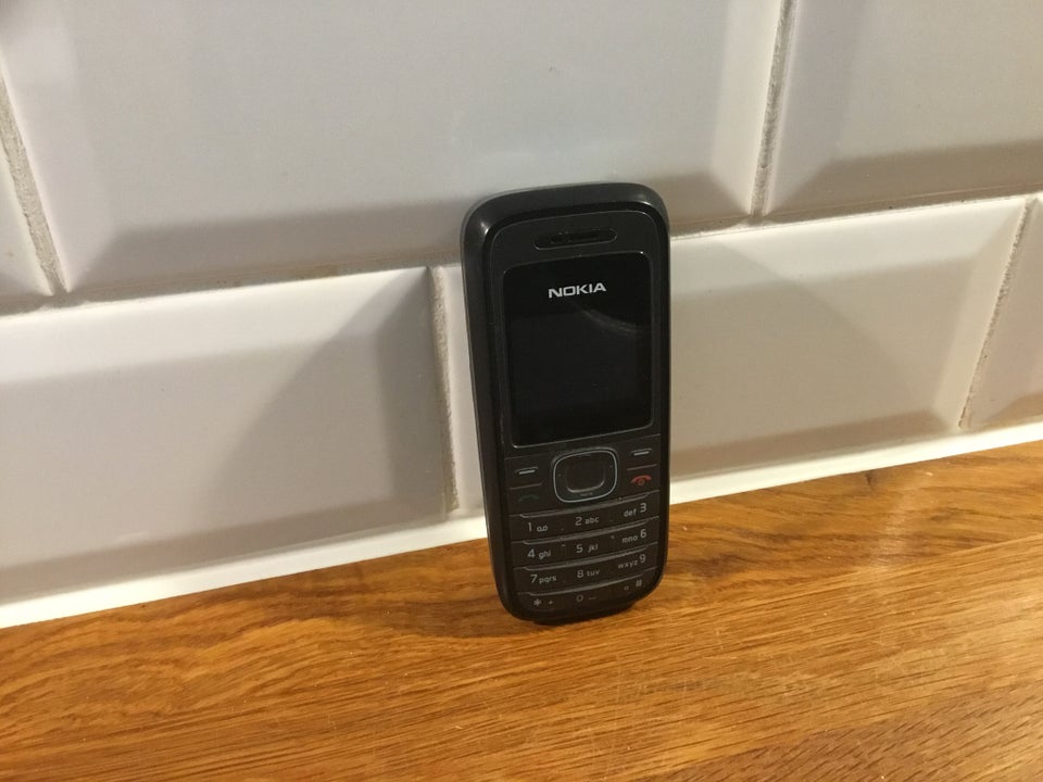 Nokia 1208, Rimelig