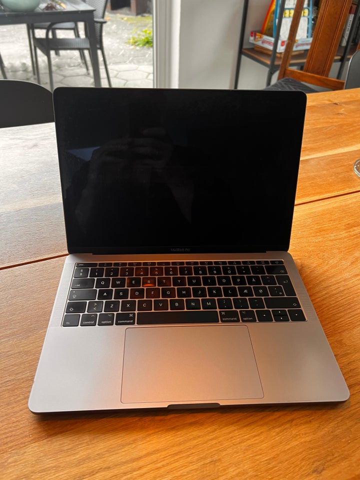 MacBook Pro, 2,3 GHz, 8 GB ram