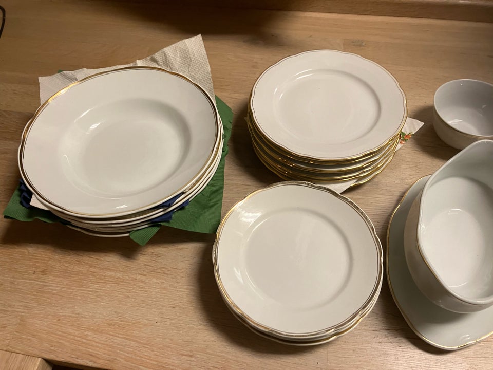 Porcelæn, Stel med guldkant