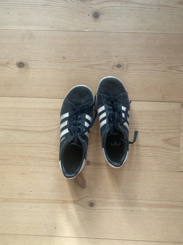 Sneakers, str. 32, Adidas