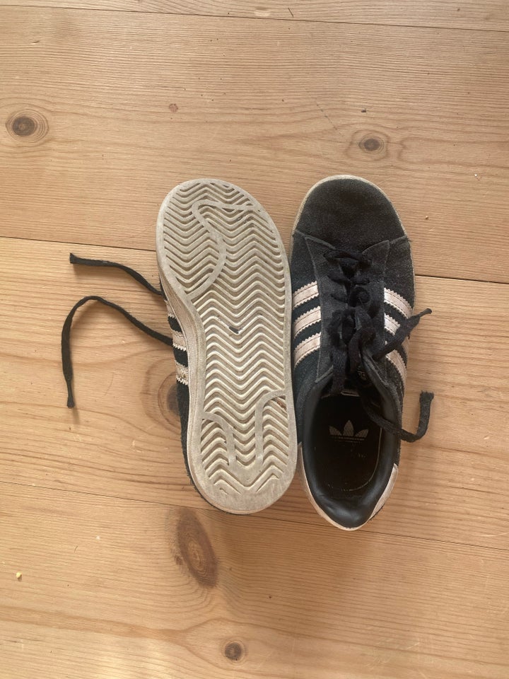 Sneakers, str. 32, Adidas