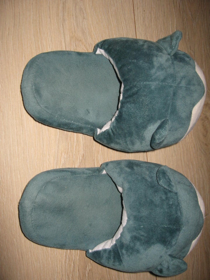 Hjemmesko, Snorlax slippers one