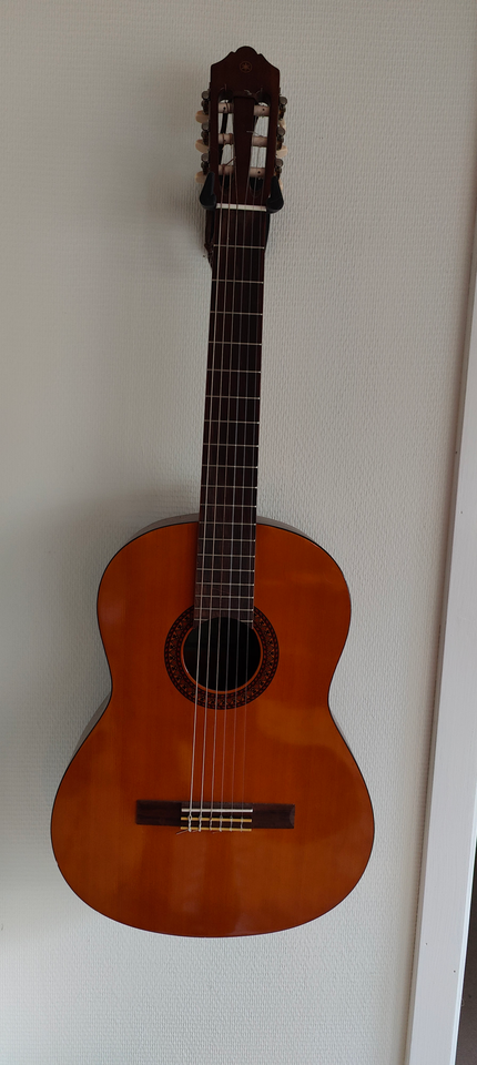 Akustisk guitar, Yamaha C45