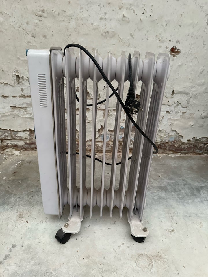 Radiator, Electric House