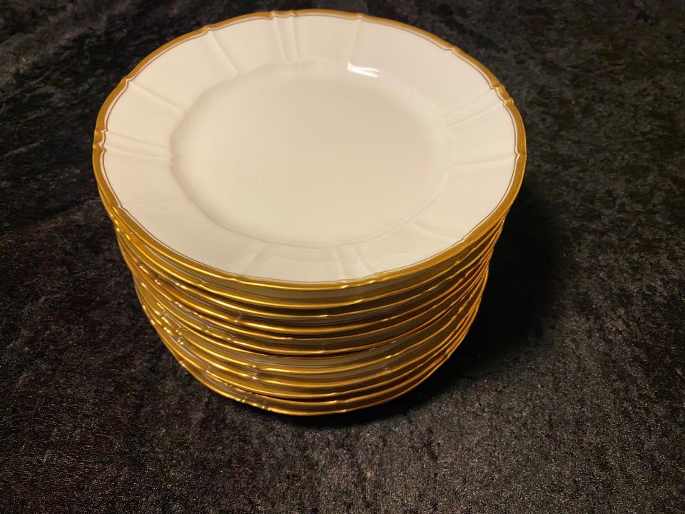 Porcelæn, Tallerkener, kopper