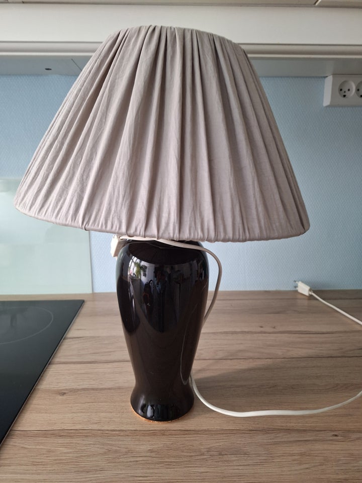 Anden bordlampe, Fra Ilva