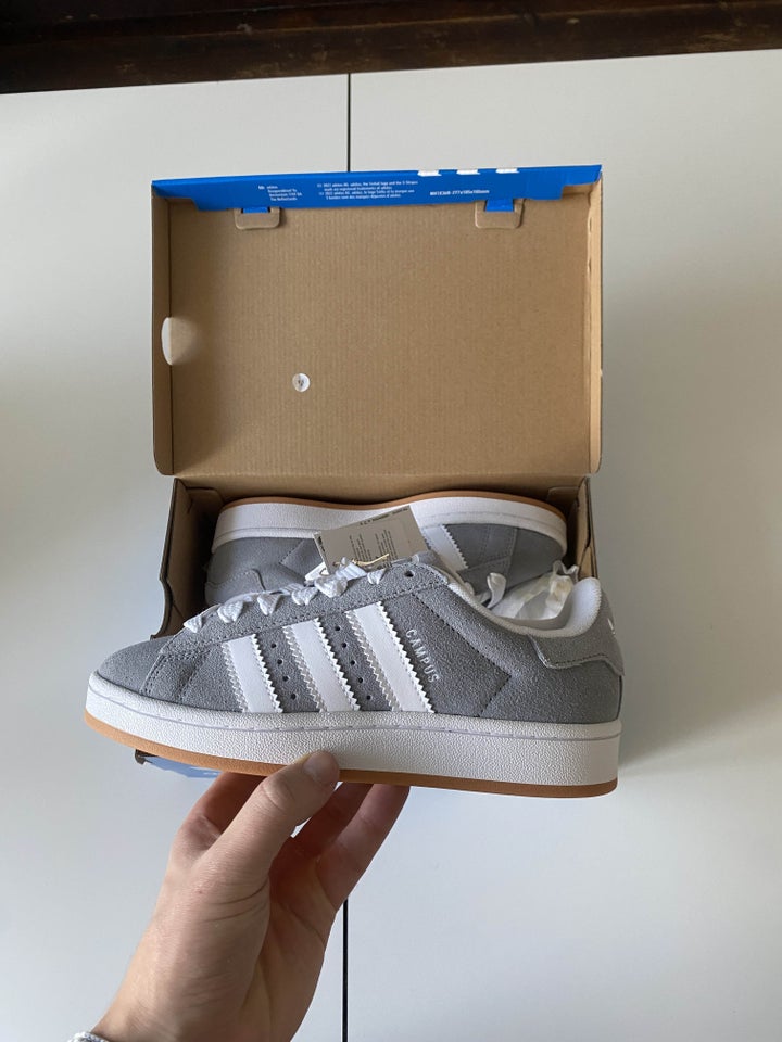 Sneakers, str. 36, Adidas Campus 00