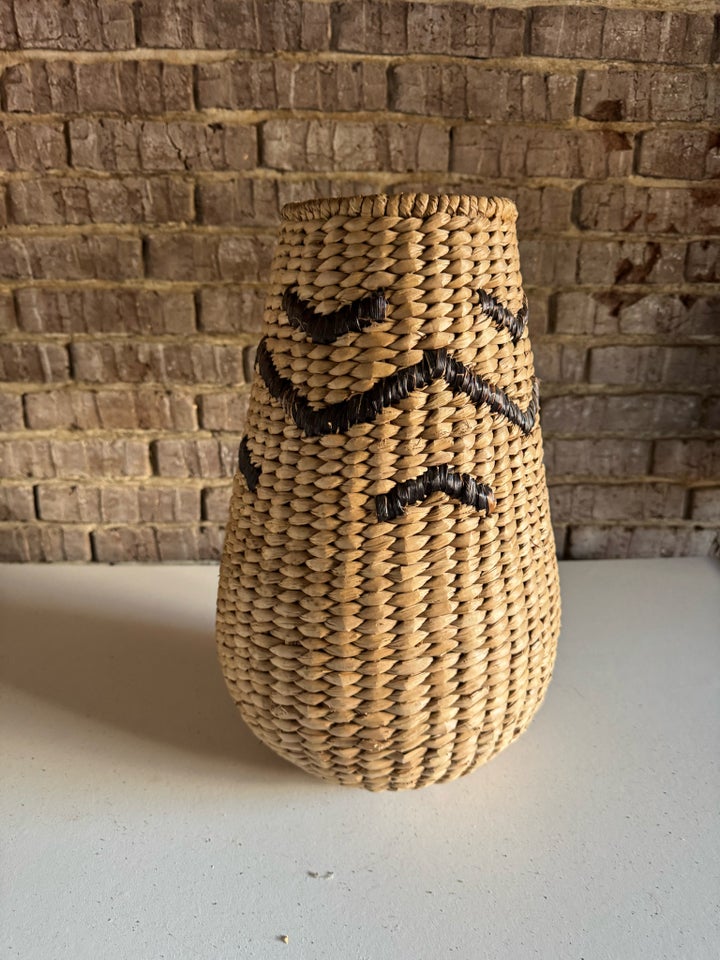 Kurv vase, Bloomingville