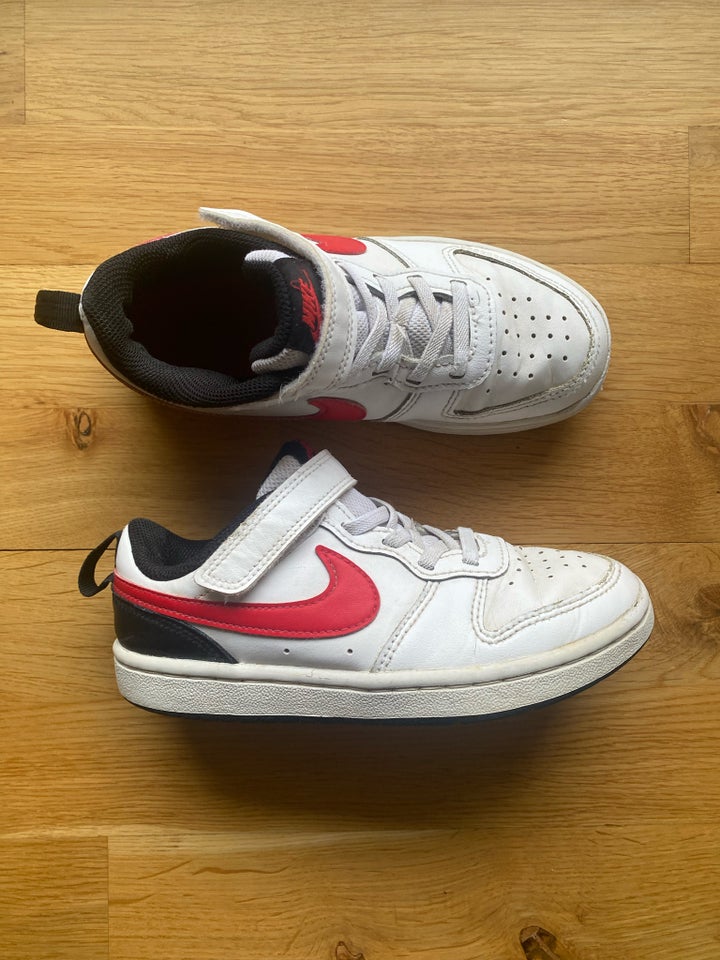 Sneakers, str. 31, Nike