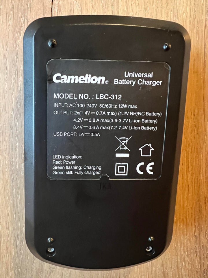 Batterioplader Camelion