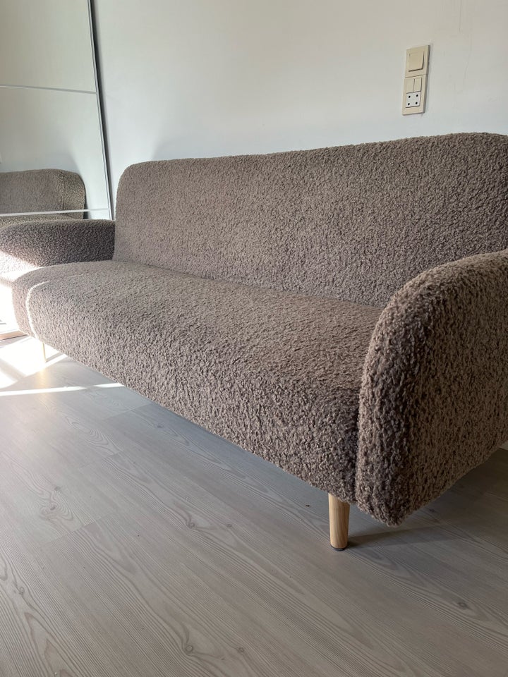 Sovesofa, Jysk