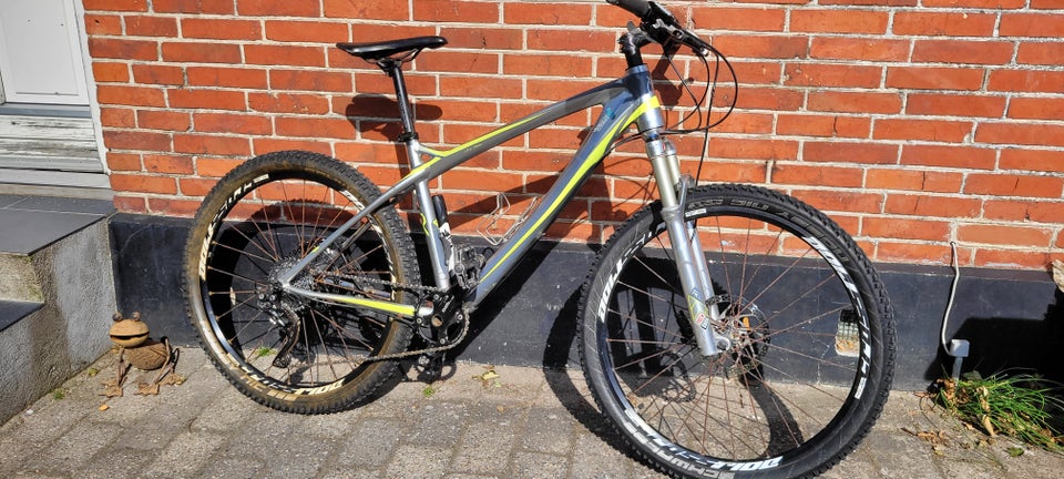 Ghost hardtail 26 tommer