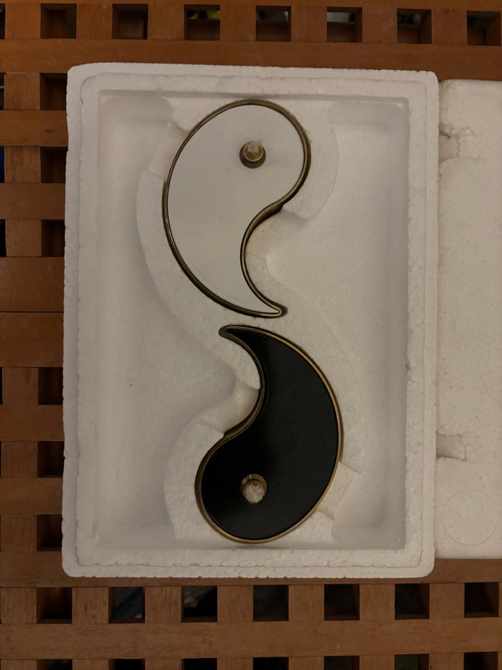 YING OG YANG OLIELAMPE, G.V