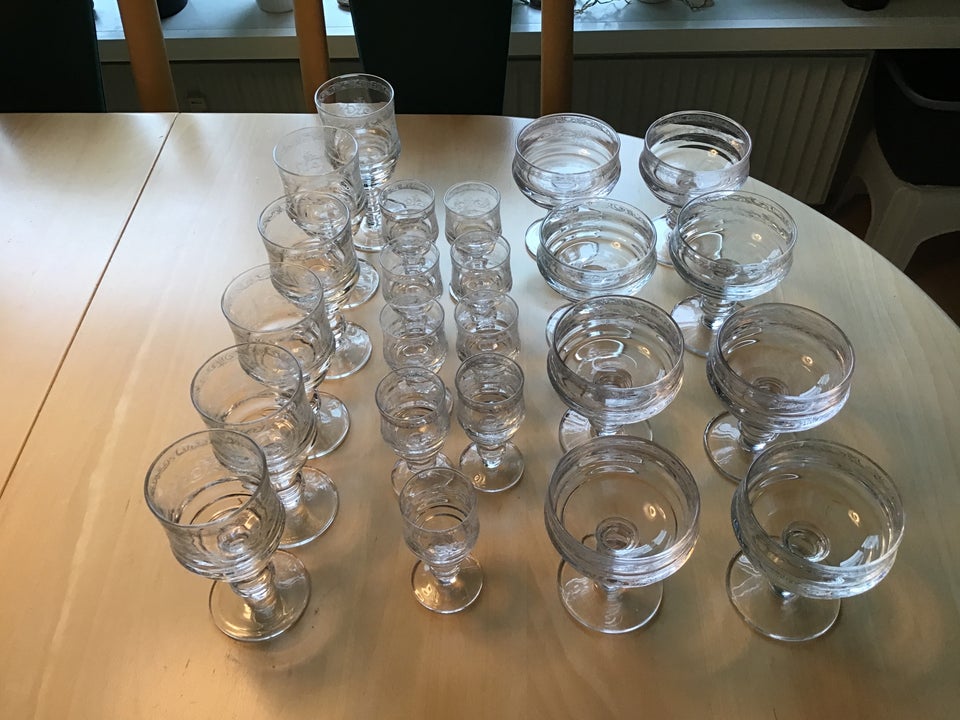 Glas, Champangeskåle