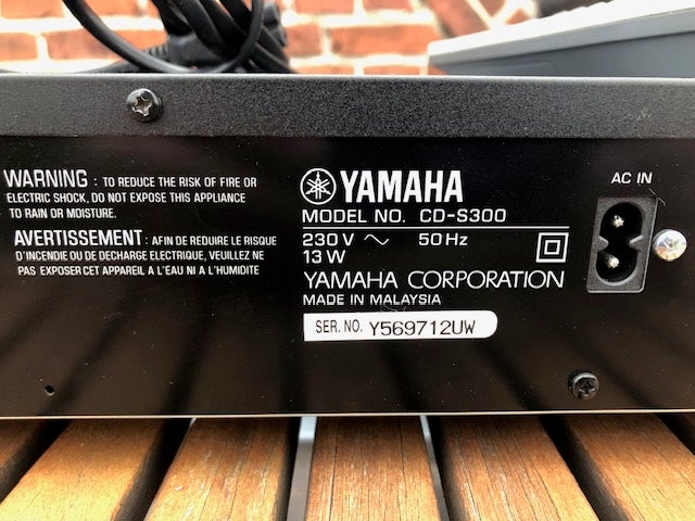 CD afspiller, Yamaha, CD-300