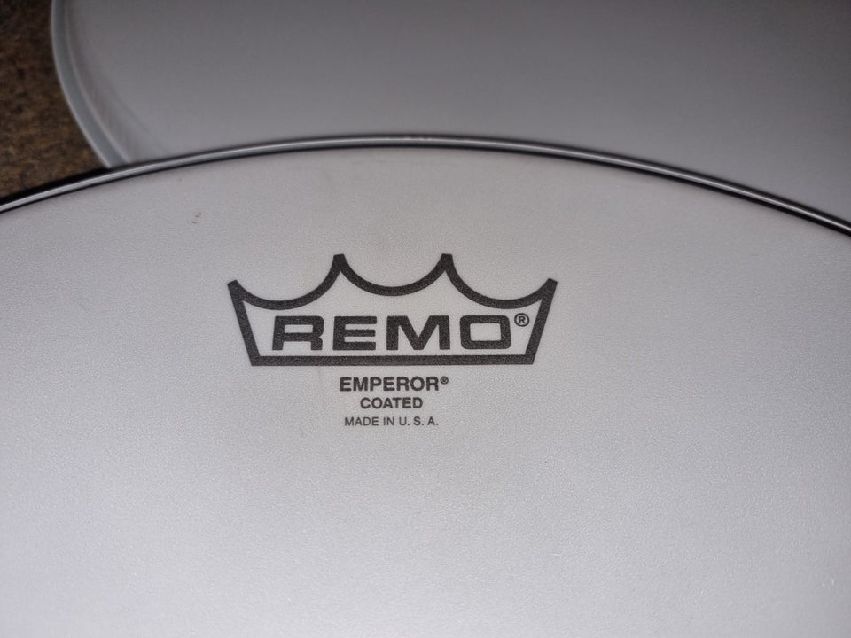 Andet, Remo Coated Emperor