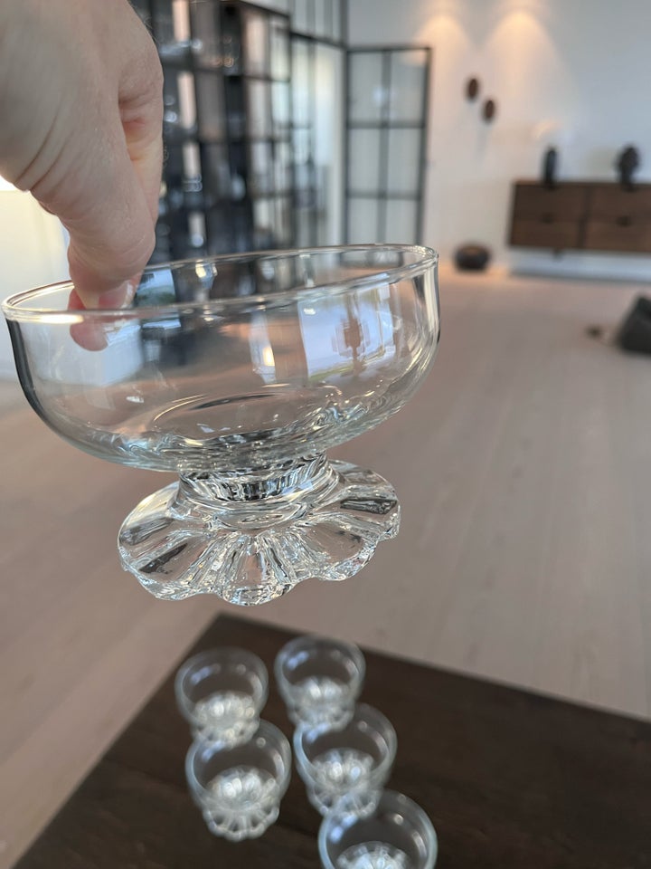 Glas, Glas skåle