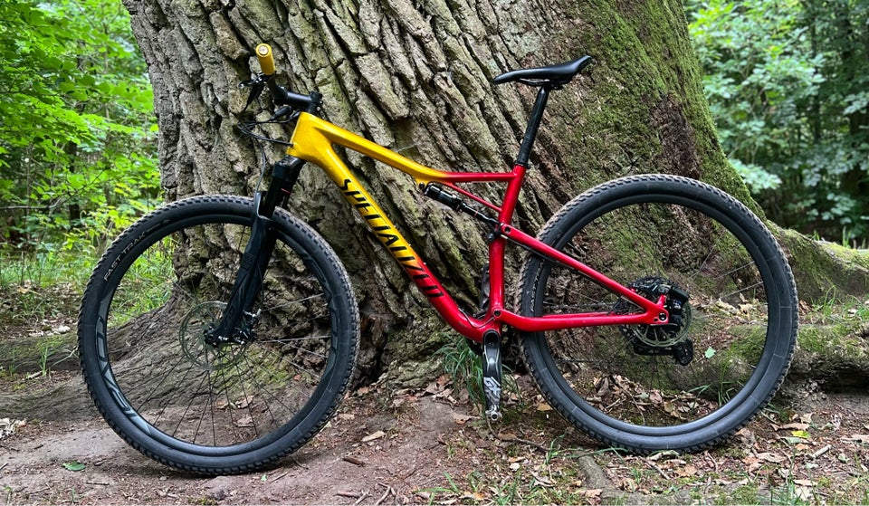 Specialized Epic Expert full