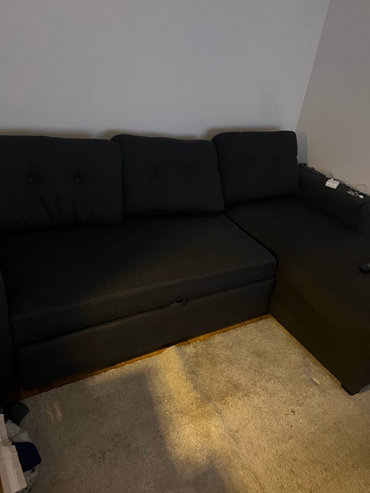 Sovesofa b: 245 l: 155 h: 17