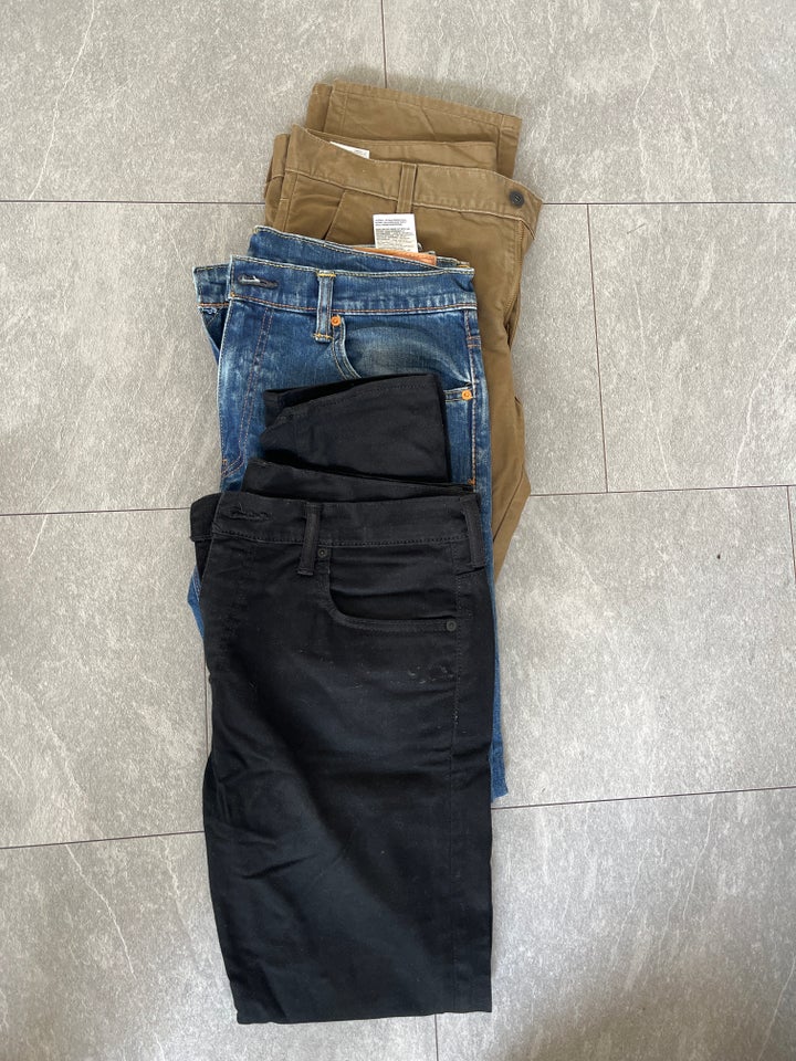 Jeans, Levis, str. 32