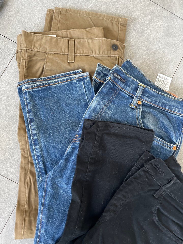 Jeans, Levis, str. 32