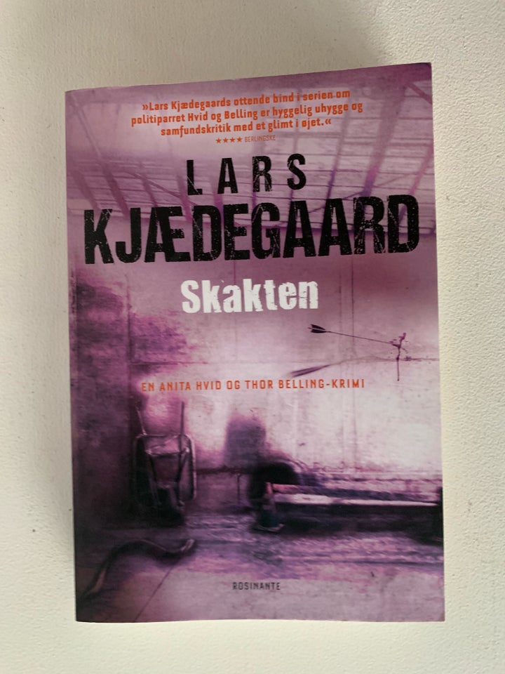 Skakten, Lars kjædegaard, genre: