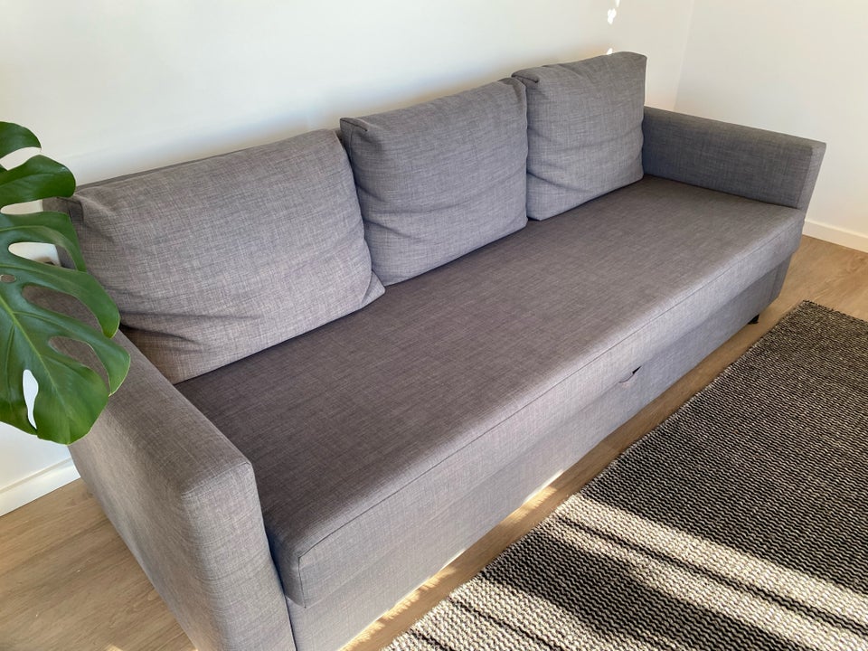 Sovesofa, Ikea Friheten, b: 140 l: