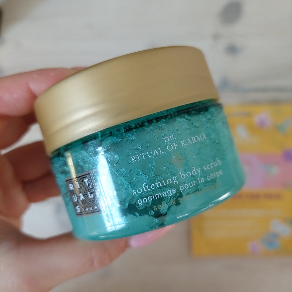 Hudpleje body scrub + hair mask +