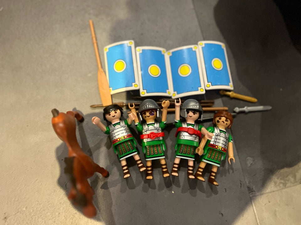 Playmobil, Playmobil