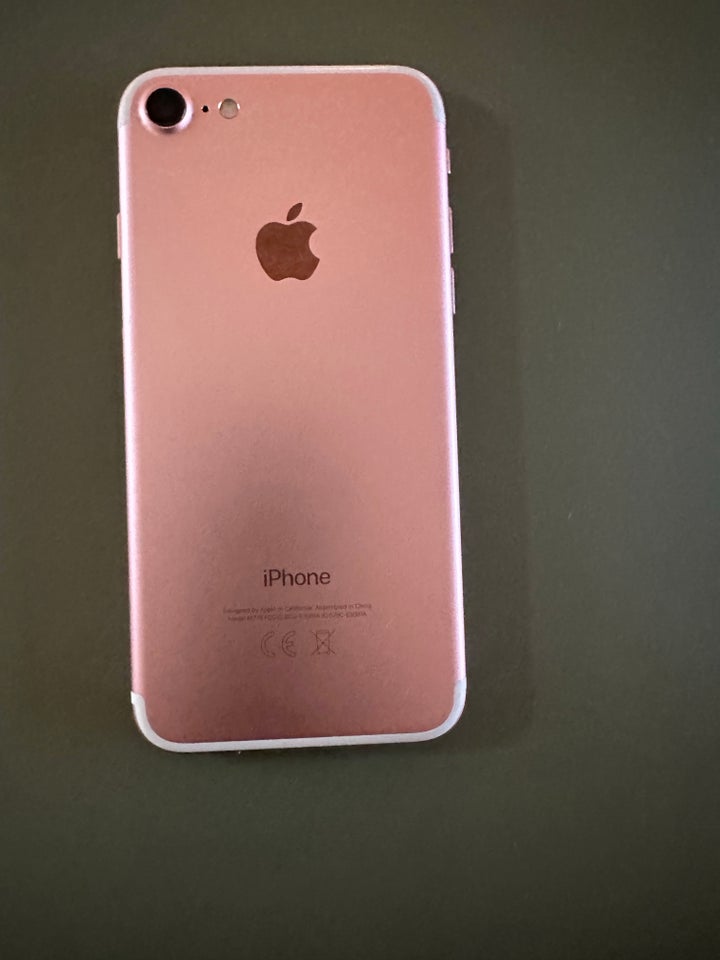 iPhone 7, 32 GB, pink