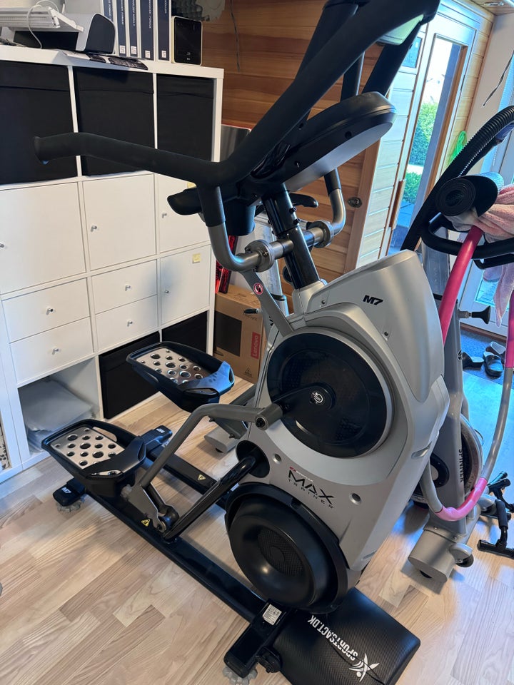 Crosstrainer Bowflex M7