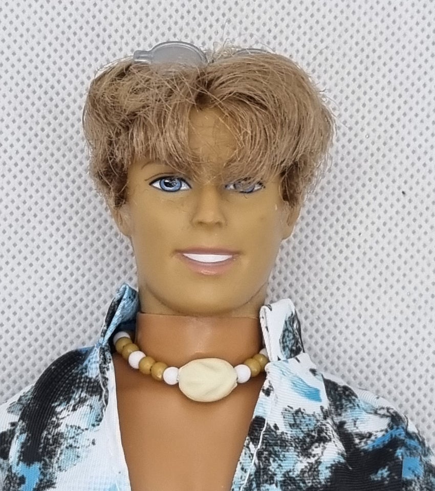 Barbie, Ken