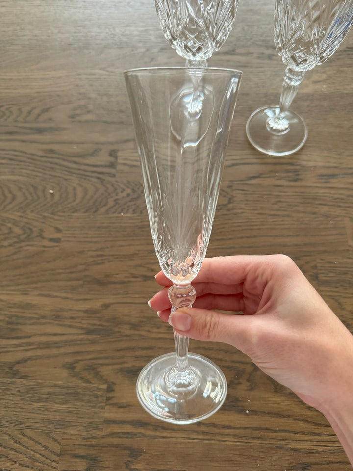 Glas, Champagneglas, Lyngby glas