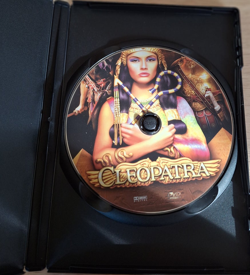 Cleopatra, DVD, action