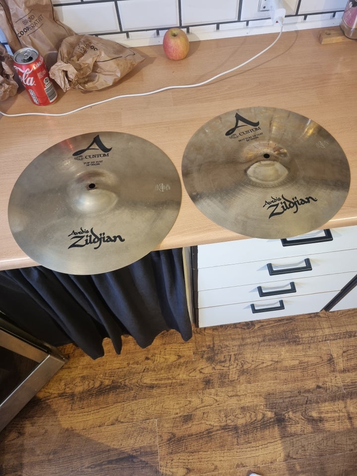 Bækken, Zildjian a custom 14 hat