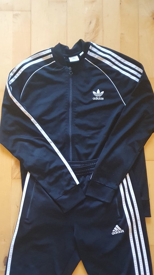 Træningsdragt, Adidas