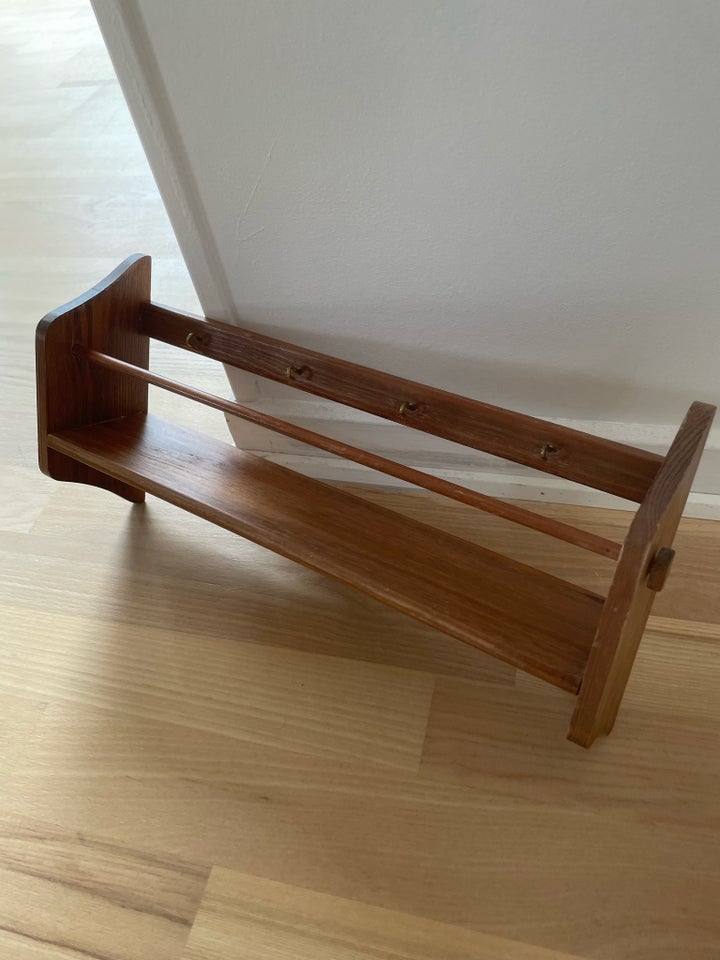 Teak hylde m krog