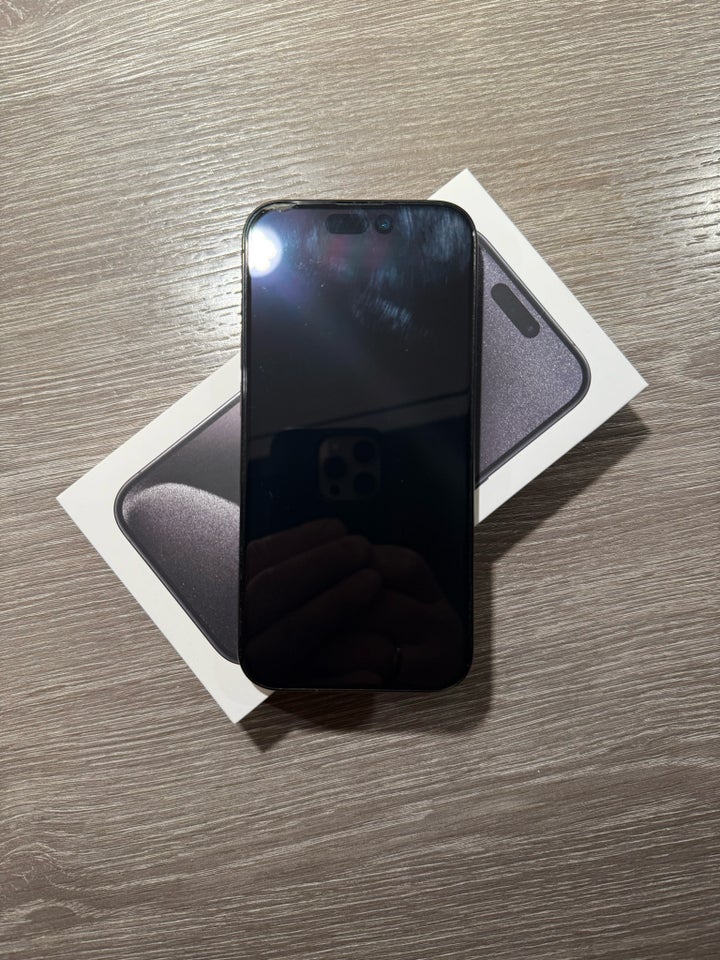 iPhone 15 Pro, 128 GB, sort