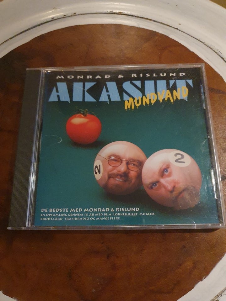 Monrad og Rislund: Akasut